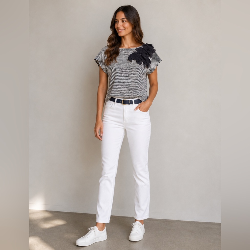 🛑6/$25 Tahari Top size small